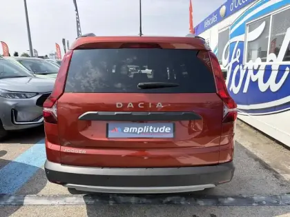 Photo 20 Dacia Jogger  1.0 TCe 110 ch Confort 7 places