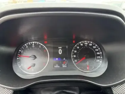 Photo 13 Dacia Jogger  1.0 TCe 110 ch Confort 7 places