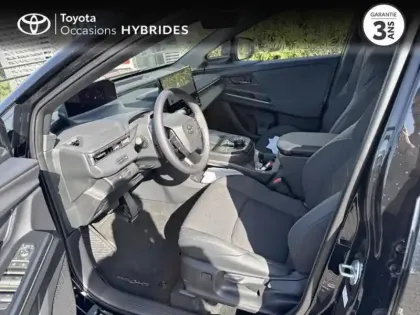 Photo 10 Toyota C-HR + 224ch 77kWh Design Grande Autonomie