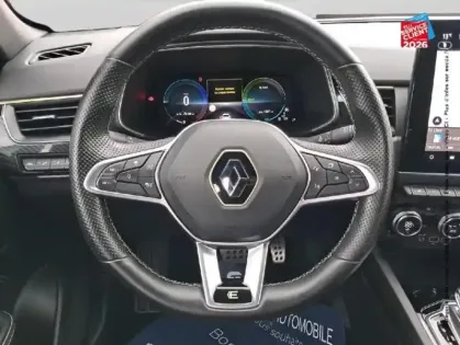 Photo 11 Renault Arkana  1.6 E-Tech hybride 145ch Engineered -22