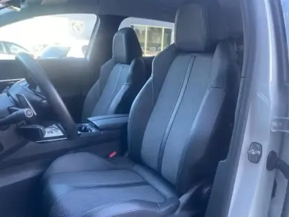 Photo 7 Peugeot 3008  Plug-in Hybrid 225ch Active Pack e-EAT8