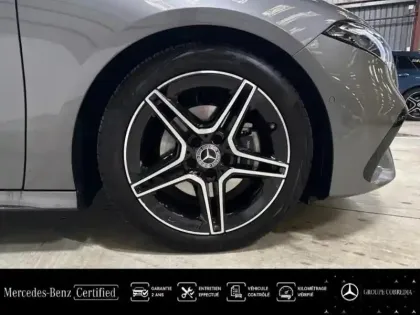 Photo 14 Mercedes Classe A  200 d 150ch AMG Line 8G-DCT