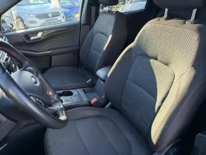 Photo 9 Ford Kuga  2.5 Duratec 190ch FHEV E85 ST-Line BVA