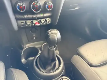 Photo 25 Mini Mini  5 Portes Cooper 136ch Edition Camden