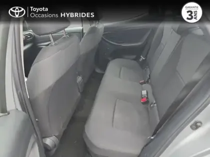 Photo 11 Toyota Yaris  116h Dynamic 5p MY22