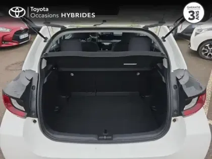 Photo 9 Toyota Yaris  116h Dynamic 5p MY22