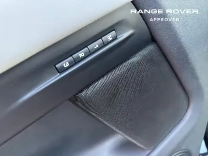 Photo 12 Land rover Range Rover  Evoque 1.5 P300e 309ch Dynamic SE