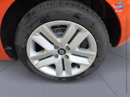 Photo 9 Renault Clio  1.5 Blue dCi 100ch Evolution