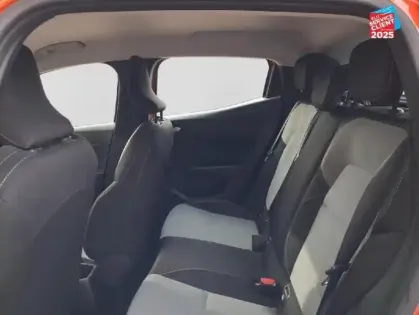 Photo 10 Renault Clio  1.5 Blue dCi 100ch Evolution