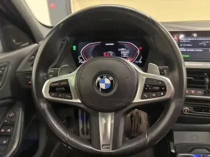 Photo 5 BMW Serie 1 Série 1 M135iA xDrive 306ch M Performance