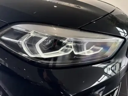 Photo 24 BMW Serie 1 Gén. III (F40) Ph2 M Performance 5