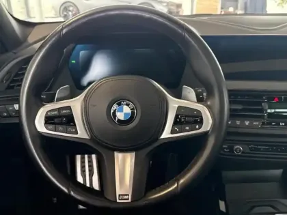 Photo 20 BMW Serie 1 Gén. III (F40) Ph2 M Performance 5