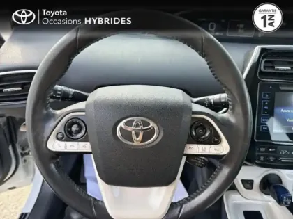 Photo 8 Toyota Prius Gén. IV Ph1 Dynamic 5