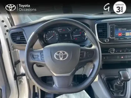 Photo 8 Toyota Proace  Verso Long 1.5 120 D-4D Dynamic RC22