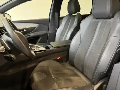 Photo 11 Peugeot 5008  2.0 BlueHDi 180ch S&S GT Pack EAT8