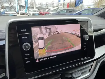 Photo 14 Volkswagen T-roc  1.5 TSI Evo2 150ch R-Line Edition DSG7