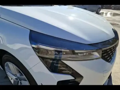 Photo 14 Renault Clio  1.6 E-Tech 145ch full hybrid Evolution