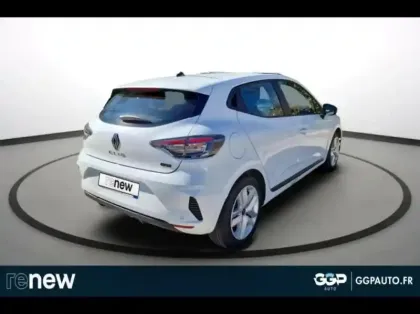 Photo 5 Renault Clio  1.6 E-Tech 145ch full hybrid Evolution