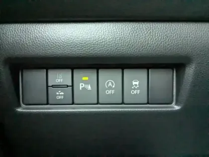 Photo 14 Suzuki Swift  1.2 Dualjet Hybrid 83ch Avantage