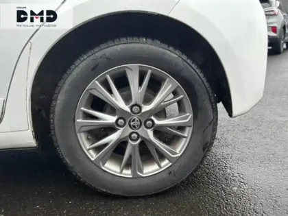 Photo 12 Toyota Yaris  110 VVT-i Dynamic 5p