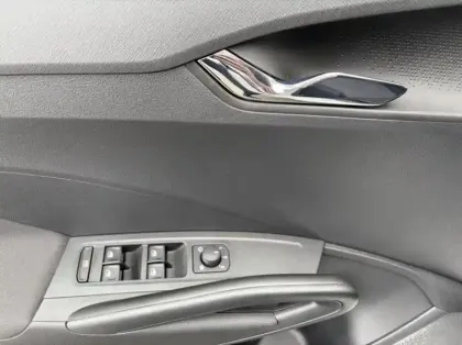 Photo 12 Skoda Fabia  1.0 TSI Evo2 95ch Selection