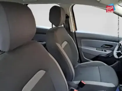 Photo 19 Dacia Duster  1.3 TCe 130ch FAP Essentiel 4x2 E6U