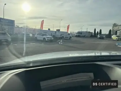 Photo 14 DS DS 4  PureTech 130ch Performance Line + Automatique