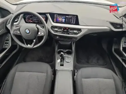 Photo 14 BMW Serie 1 Série 1 116iA 109ch Business Design DKG7