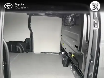 Photo 6 Toyota Proace  Medium 2.2 D-4D 150 Start Pack Confort BVA MY25