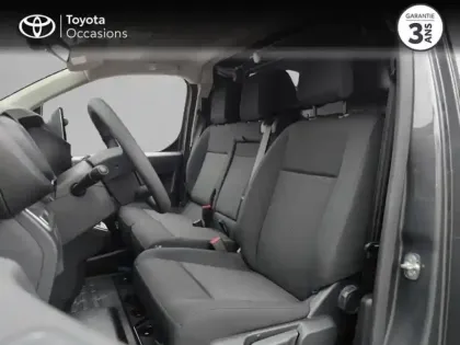 Photo 10 Toyota Proace  Medium 2.2 D-4D 150 Start Pack Confort BVA MY25