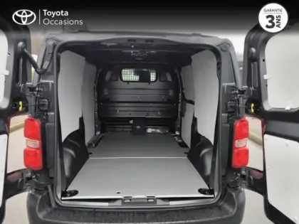 Photo 9 Toyota Proace  Medium 2.2 D-4D 150 Start Pack Confort BVA MY25