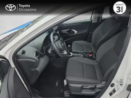 Photo 10 Toyota Yaris  70 VVT-i Dynamic 5p MY22