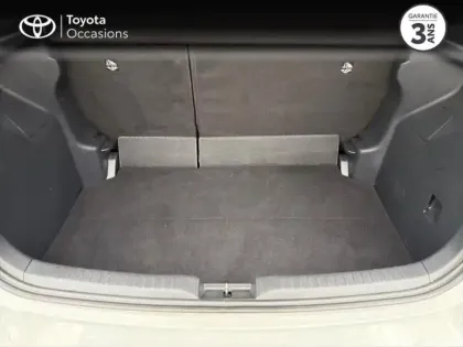 Photo 9 Toyota Yaris  116h Collection 5p