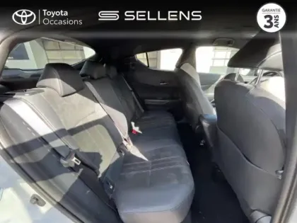 Photo 6 Toyota C-HR  2.0 Hybride 184ch GR Sport E-CVT