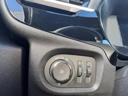 Photo 7 Opel Corsa  1.2 Turbo Hybrid 110ch GS e-DCT6