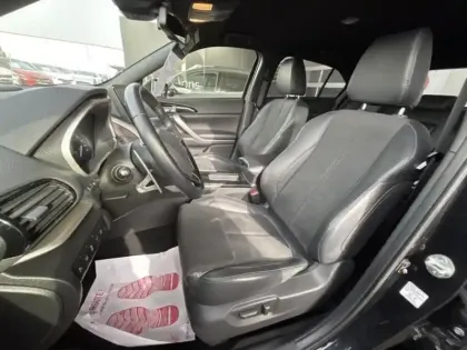 Photo 10 Mitsubishi Eclipse Gén. I Ph1 Evo Intense 5