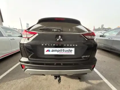 Photo 6 Mitsubishi Eclipse Gén. I Ph1 Evo Intense 5