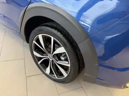 Photo 13 Volkswagen Taigo  1.0 TSI 116ch R-Line DSG7