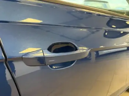 Photo 7 Volkswagen Taigo  1.0 TSI 116ch R-Line DSG7