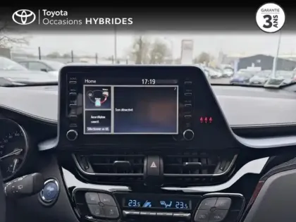 Photo 14 Toyota C-HR  122h Edition 2WD E-CVT RC18