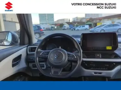 Photo 11 Suzuki Swift  1.2 Hybrid 83ch Avantage