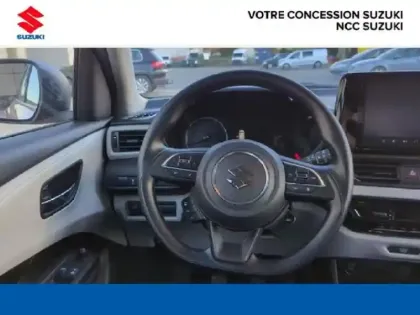 Photo 12 Suzuki Swift  1.2 Hybrid 83ch Avantage