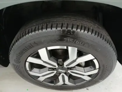 Photo 9 Dacia Duster  1.0 ECO-G 100ch Journey + 4x2