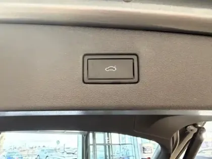 Photo 14 Volkswagen Tiguan  Allspace 2.0 TDI 150ch Carat DSG7 Euro6dT