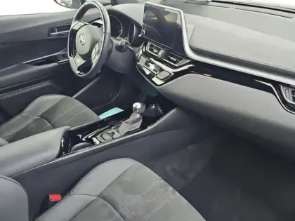 Photo 10 Toyota C-HR  184h GR-Sport 2WD E-CVT MY20