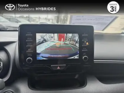 Photo 14 Toyota Yaris  116h Design 5p MY22