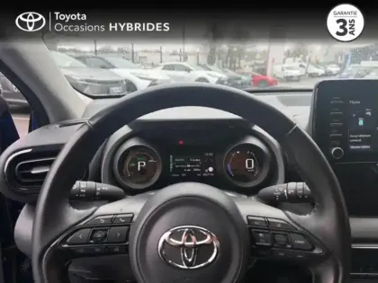 Photo 12 Toyota Yaris  116h Design 5p MY22