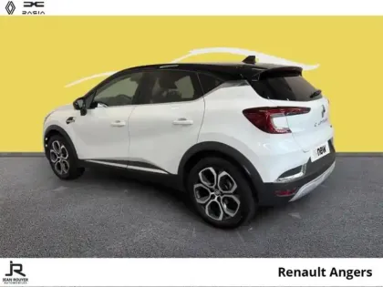 Photo 10 Renault Captur  1.6 E-Tech hybride 145ch Techno Fast Track
