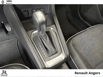 Photo 5 Renault Captur  1.6 E-Tech hybride 145ch Techno Fast Track