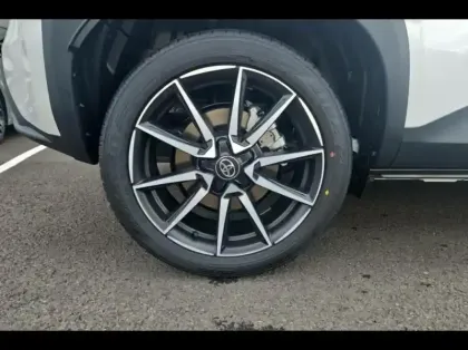 Photo 12 Toyota Yaris  Cross 130h GR Sport MY25